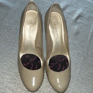 Good Used Condition Anne Klein Heel
